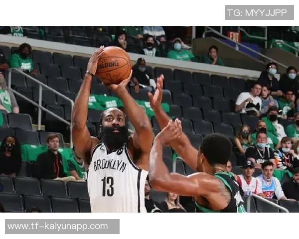 比尔谈快船新赛季展望与小卡哈登祖巴茨默契十足令人期待